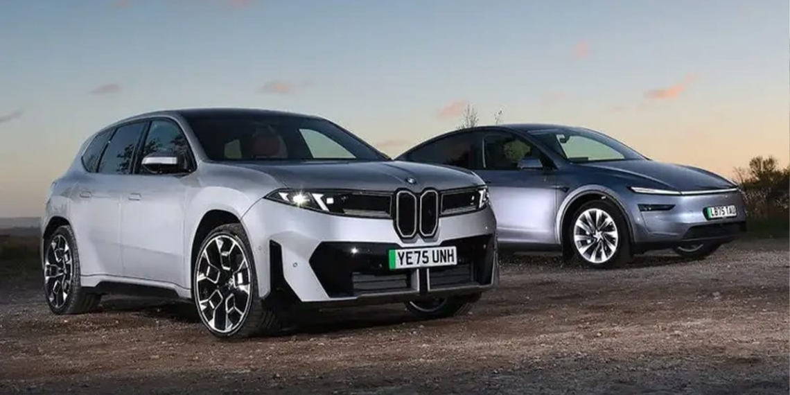NEW BMW iX3 50 xDrive M Sport VS Tesla Model Y Long Range AWD Wharcar