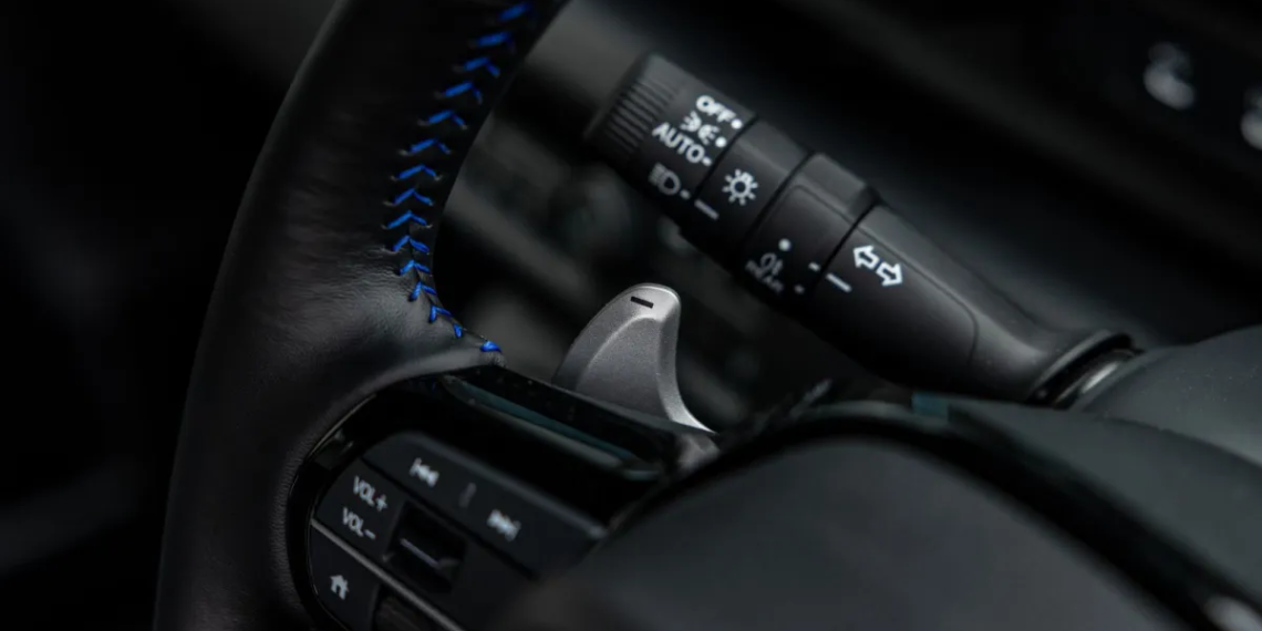 Honda Super-N (ในไทยคือรุ่น Super-One) steering-wheel-detail-2