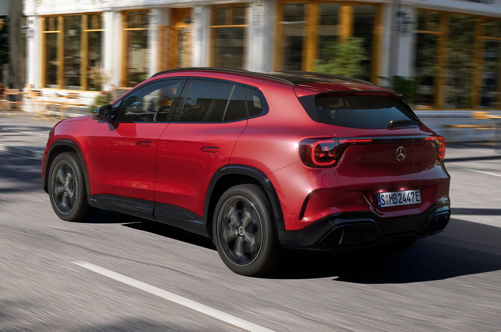 เปิดตัว Mercedes GLA ใหม่ รถ SUV ครอบครัวระดับพรีเมียม