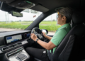 Mercedes-Benz V 300 d Exclusive whatcar_editorial_driver