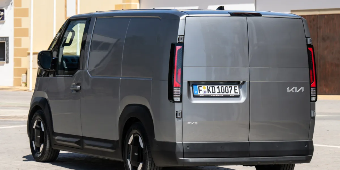 Kia PV5 Static Rear Left